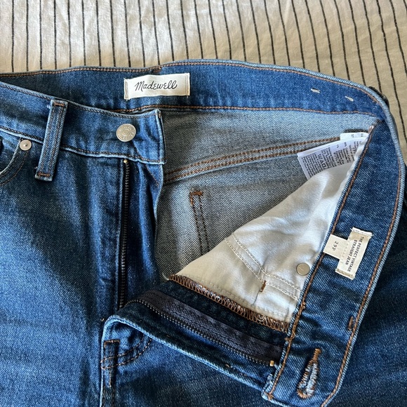 NWOT The Petite Perfect Vintage Straight Jean in Mayfield Wash - Picture 9 of 9